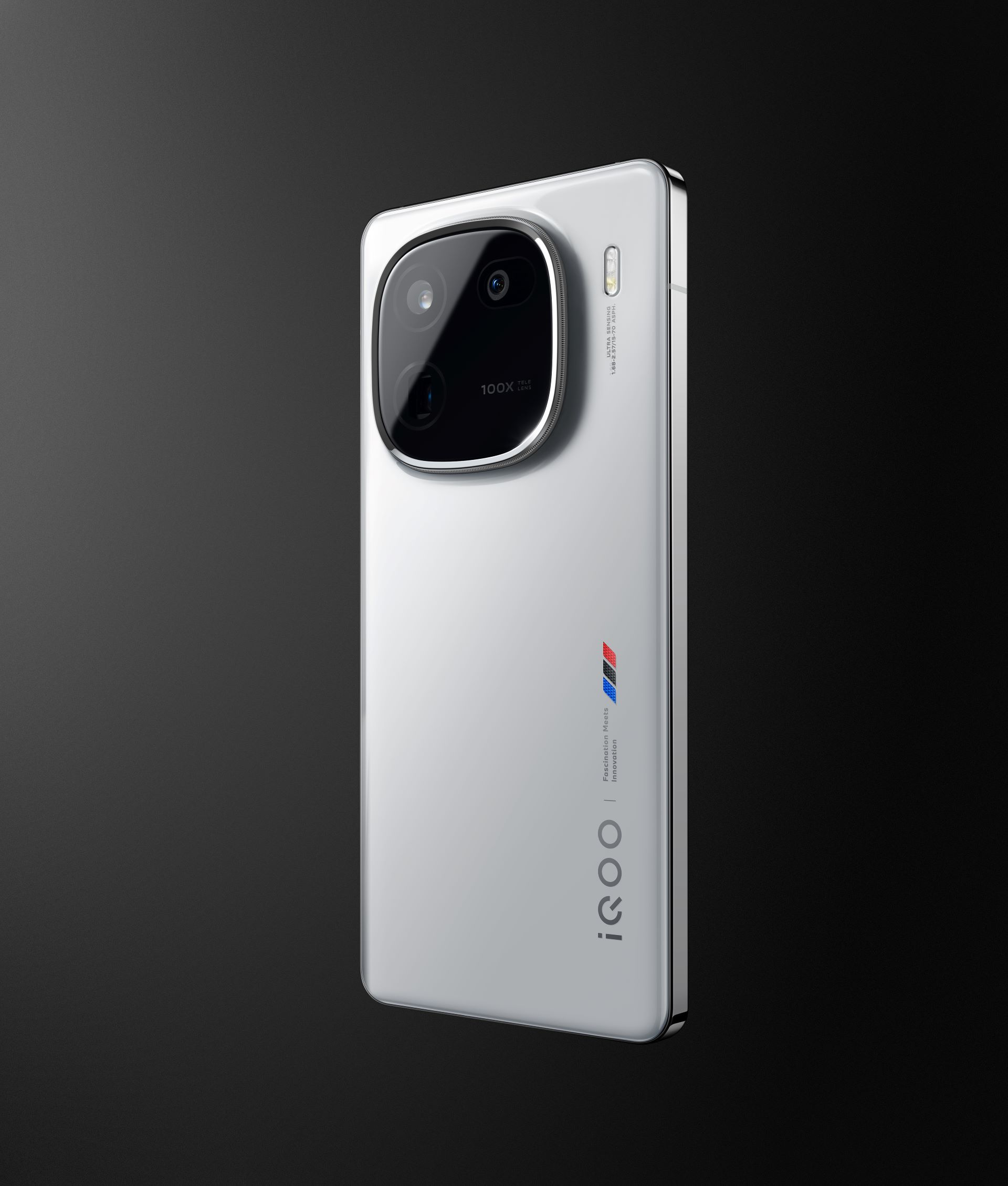 iQOO 12: India's First Snapdragon 8 Gen 3 Smartphone Launch