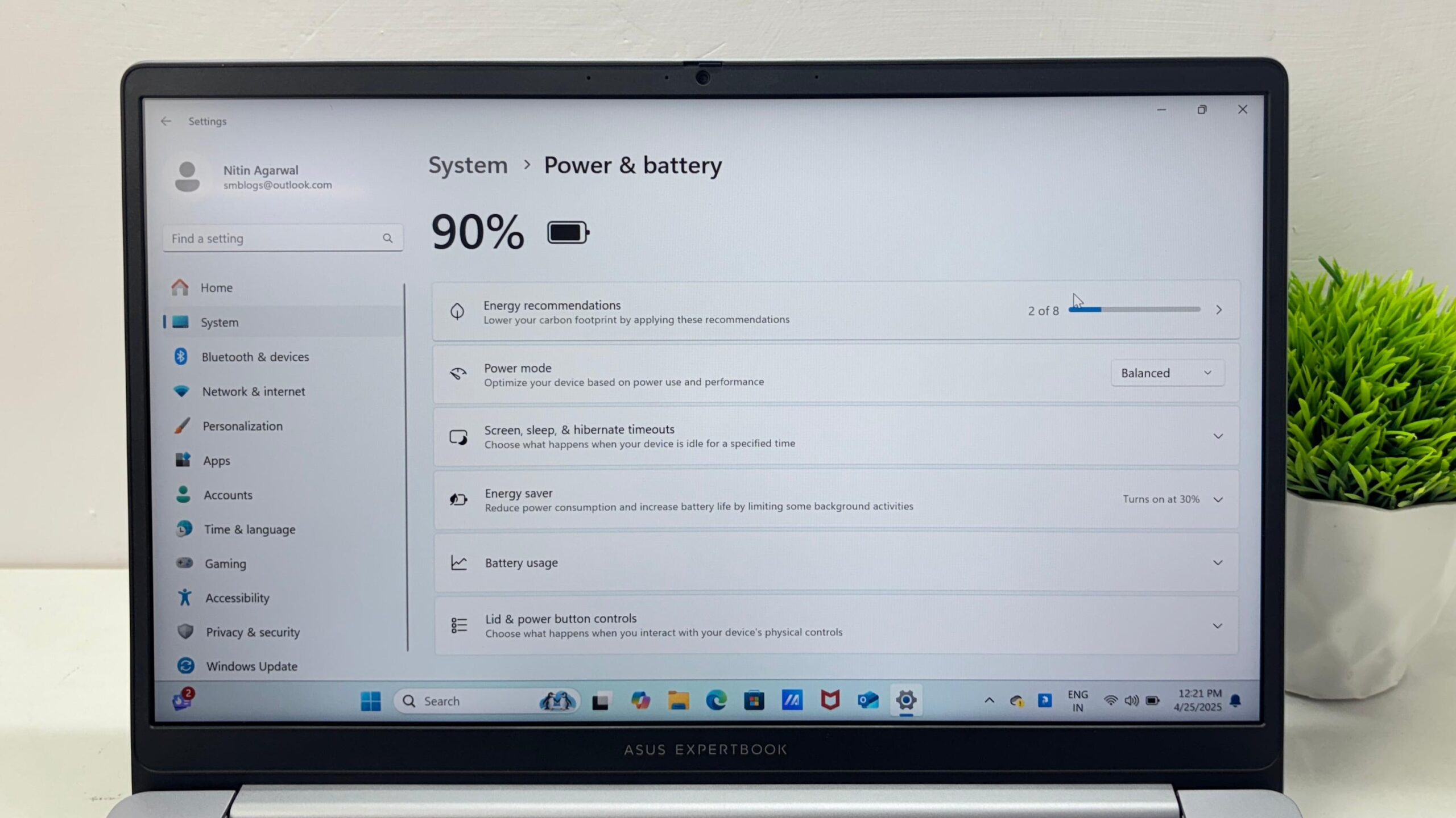 ASUS ExpertBook
