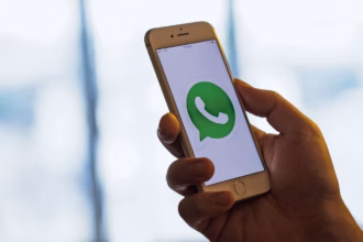Is Perplexity AI on WhatsApp the Future of Everyday AI Chat