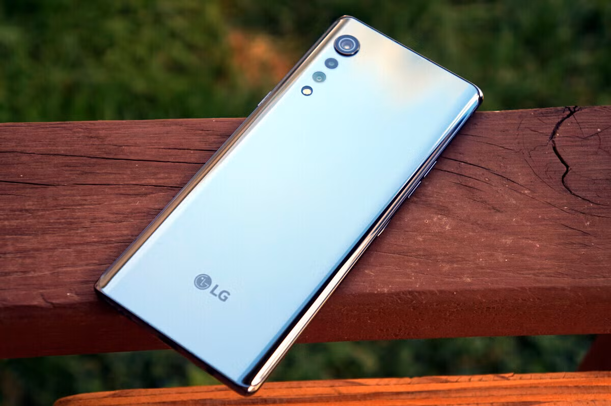 Is Your LG Smartphone About to Become Obsolete
