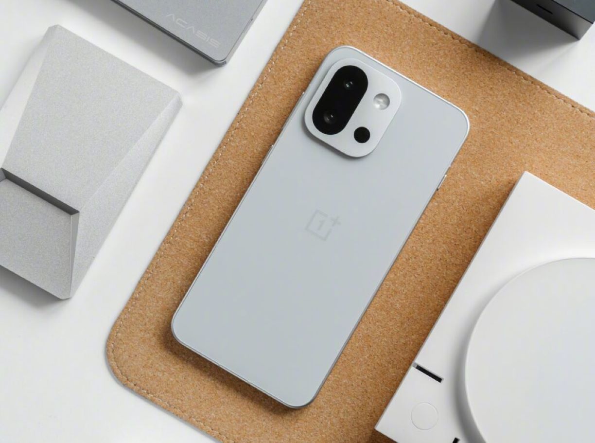 Is the OnePlus 13s the Compact Flagship India Has Been Waiting For