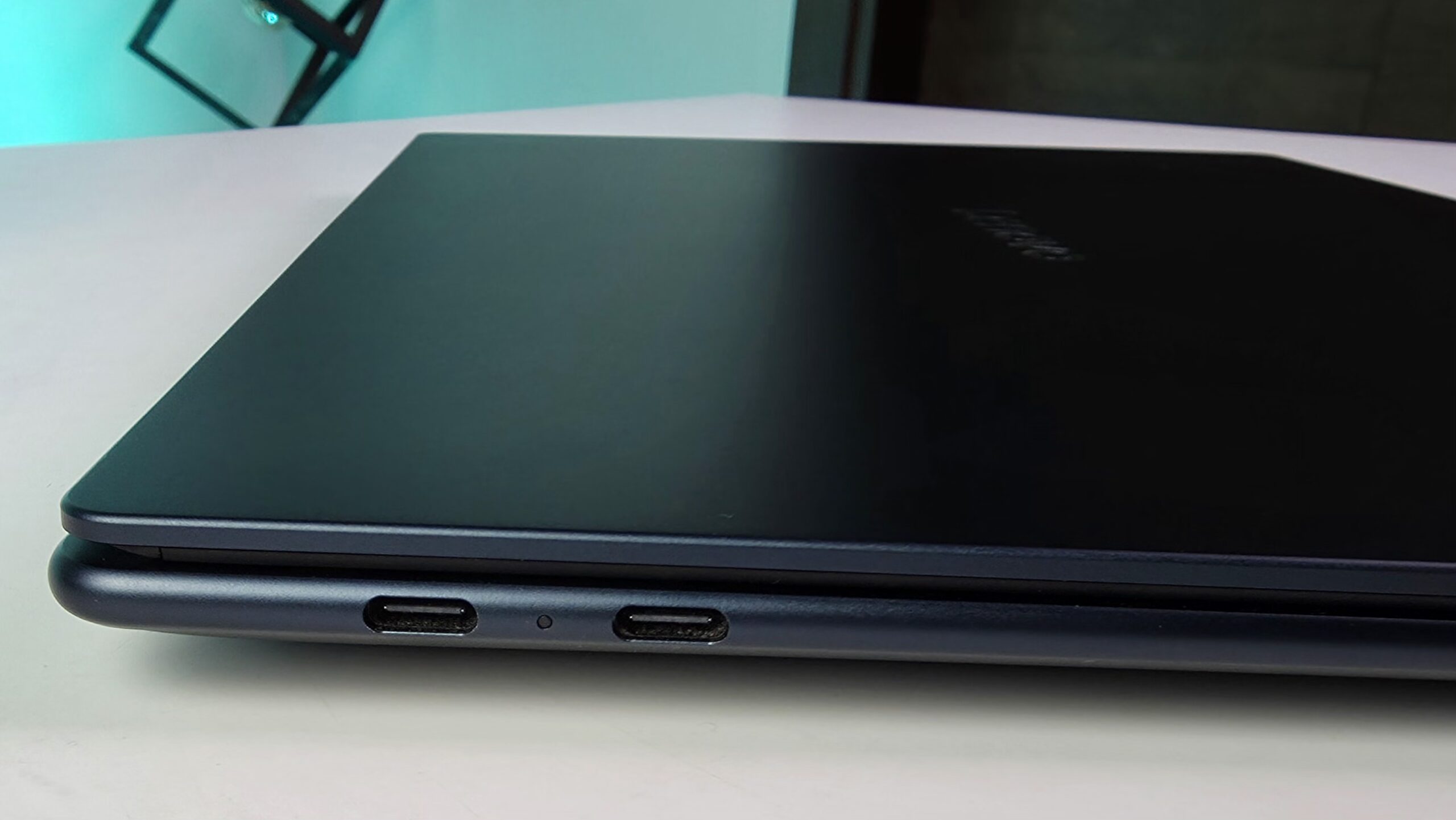 Lenovo Yoga Slim 7x Gen 9