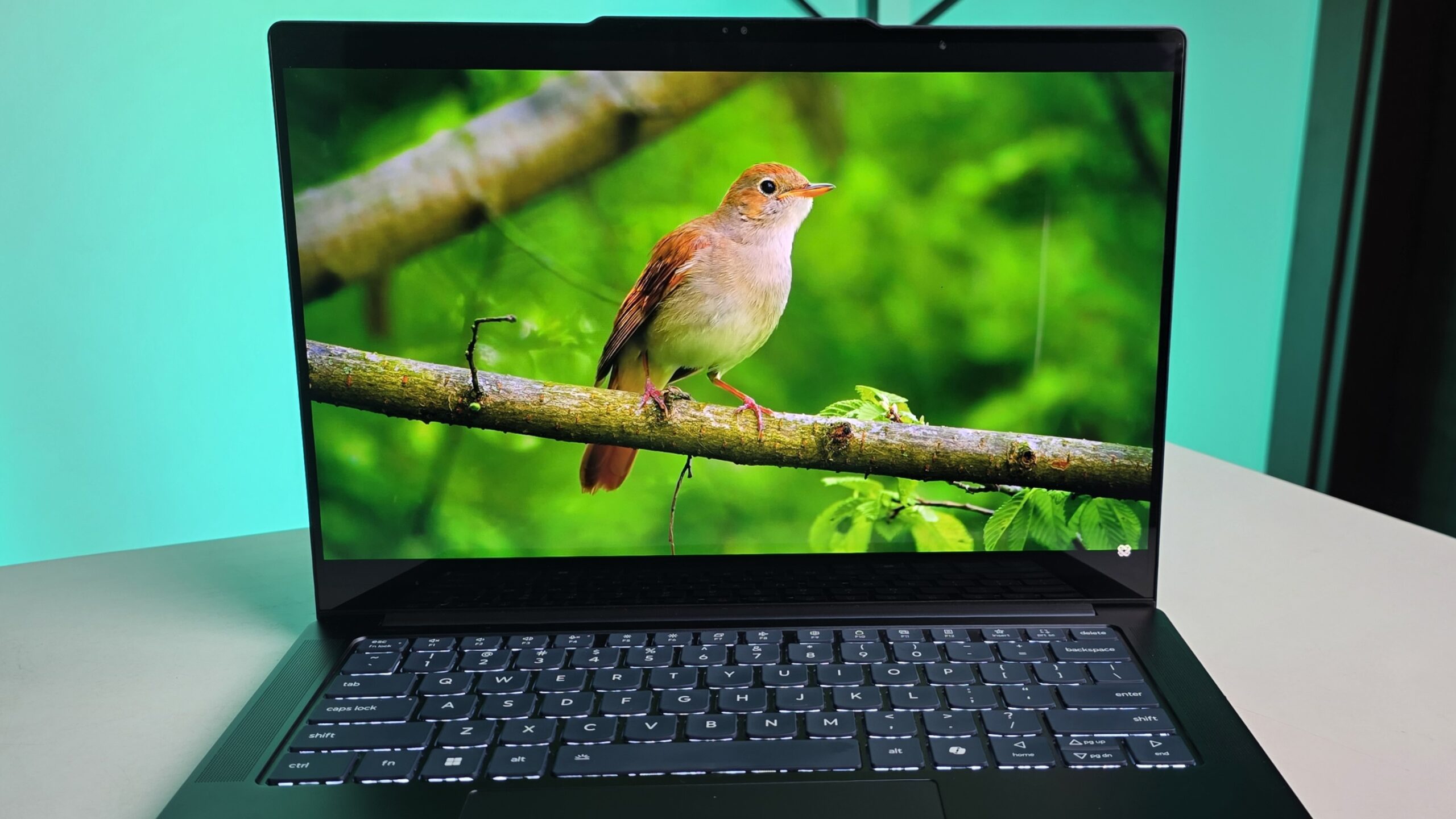 Lenovo Yoga Slim 7x Gen 9