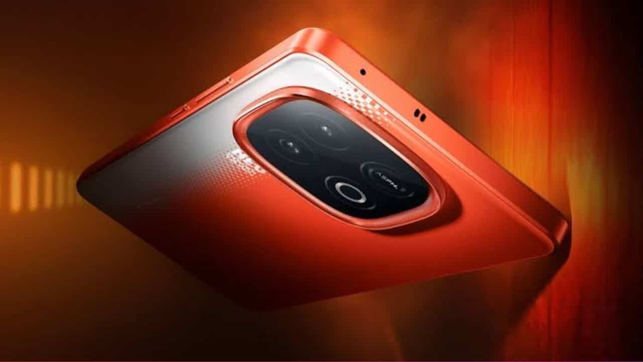 iQOO Neo 10 Launches in India with Snapdragon 8s Gen 4 and 7,000mAh Battery