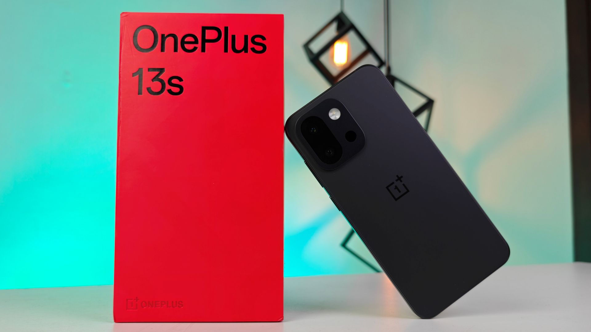 OnePlus 13s