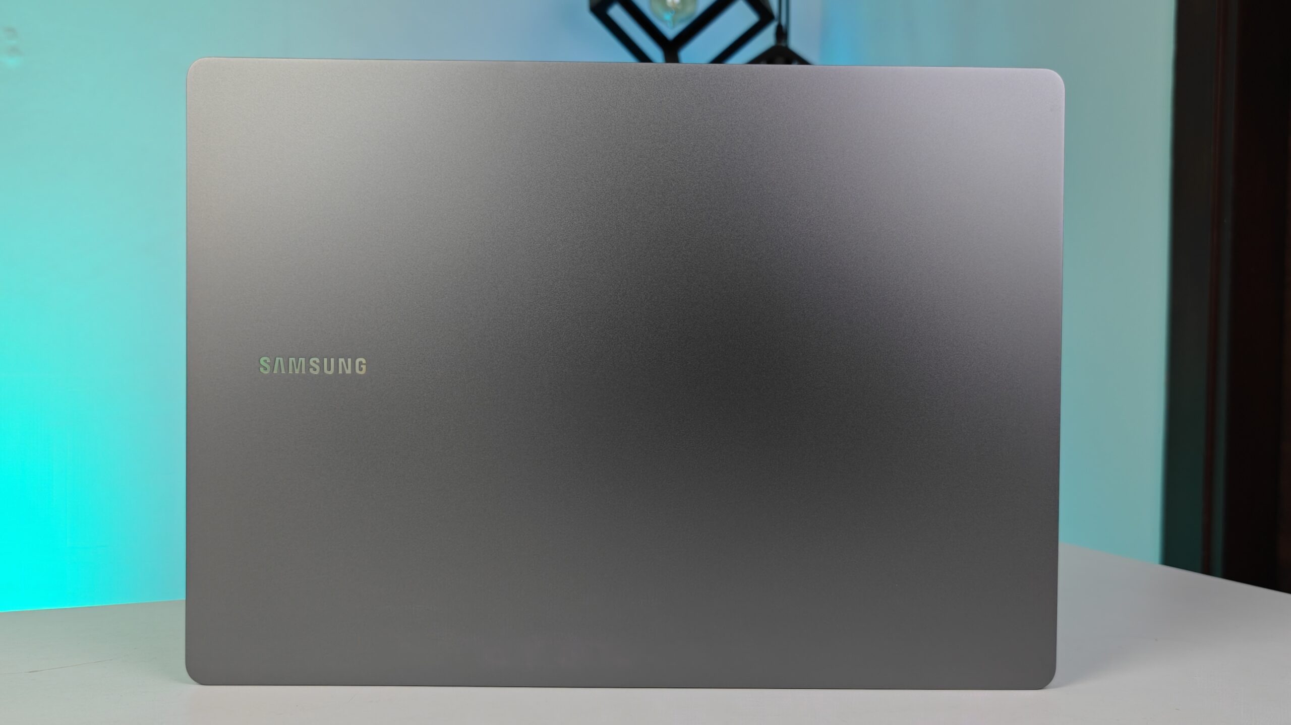 Samsung Galaxy Book5 Pro Review