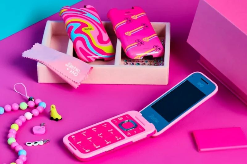 HMD Barbie Phone