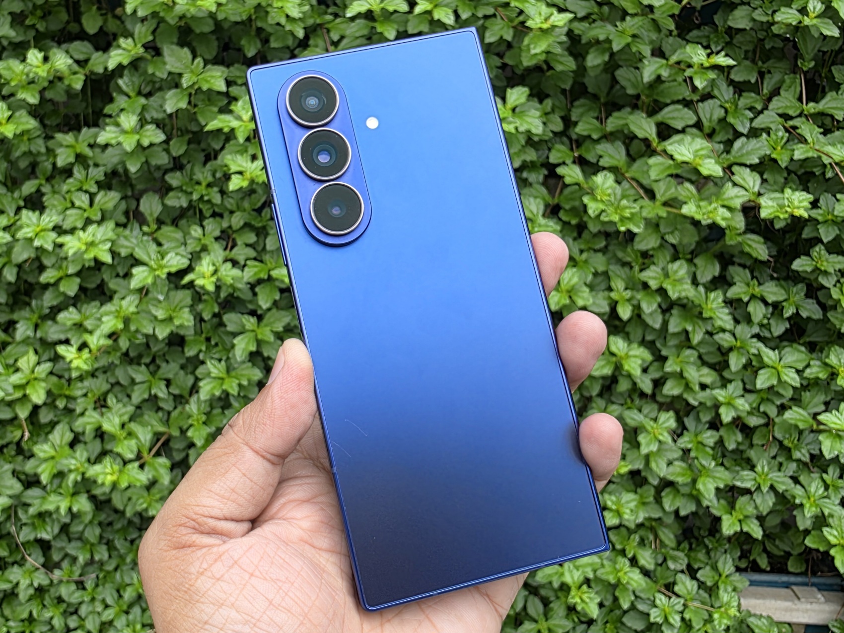 Samsung Galaxy Z Fold7 Review