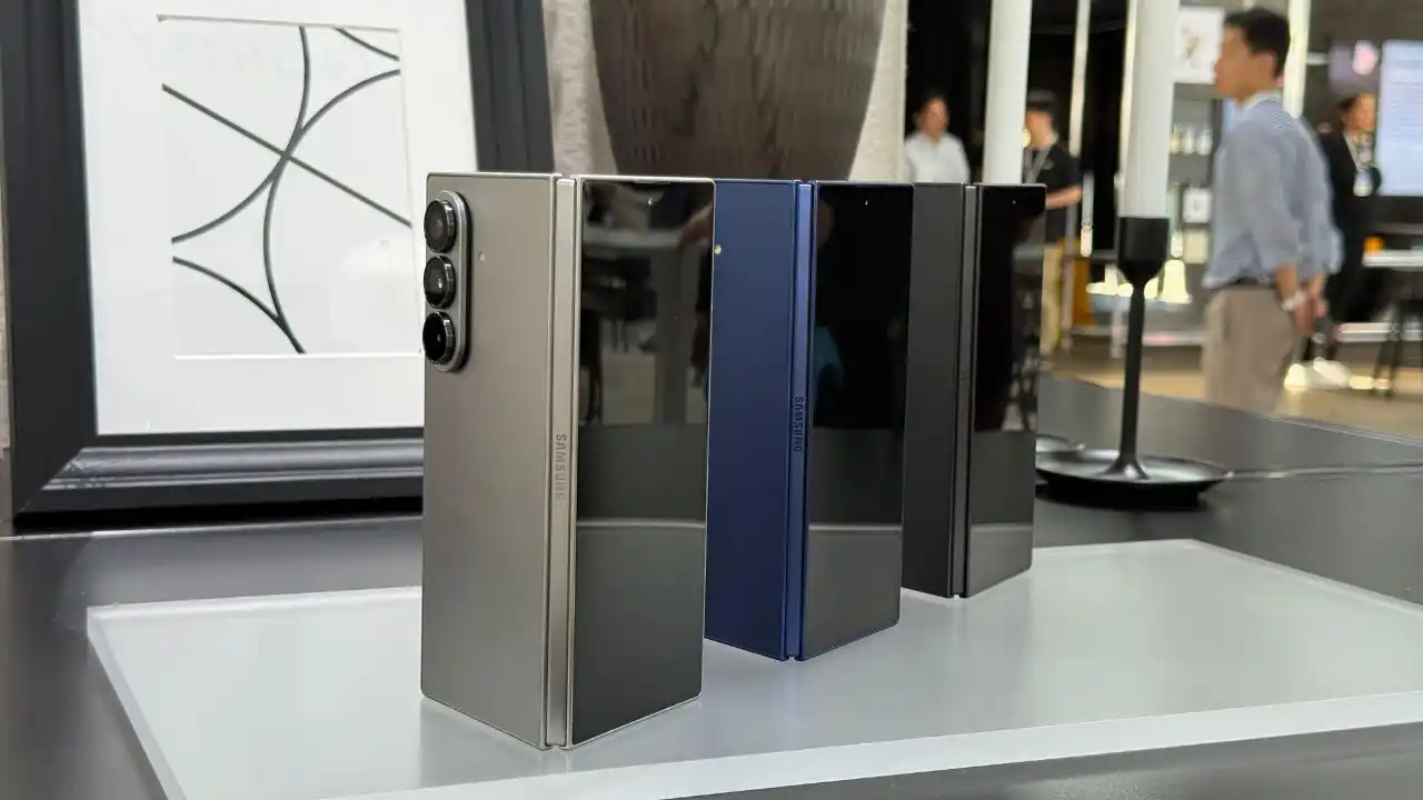 Samsung Galaxy Z Fold7 Sold Out in India as Demand Surges