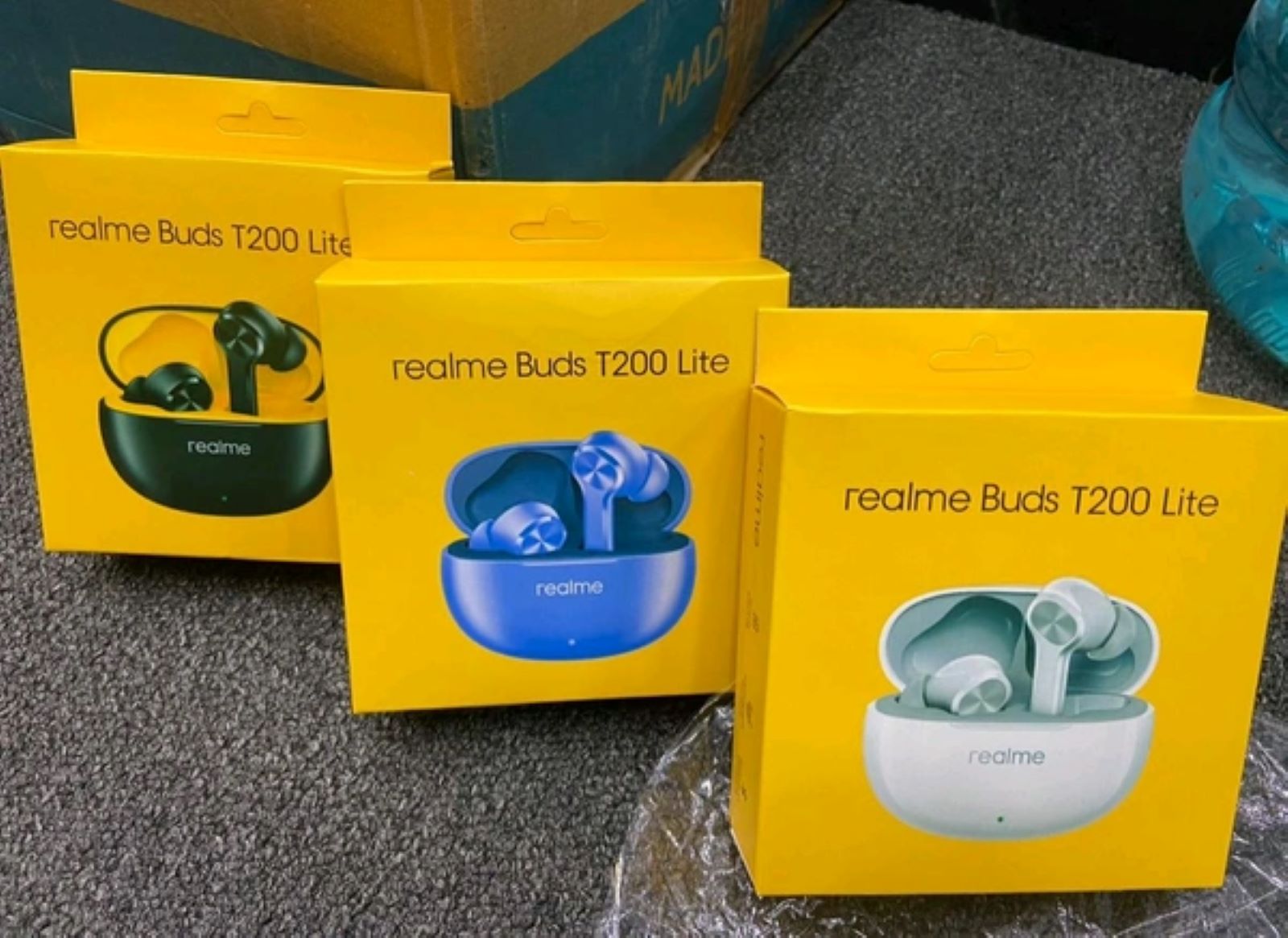 realme and Optiemus Electronics Begin Manufacturing T200 Lite Earbuds in India