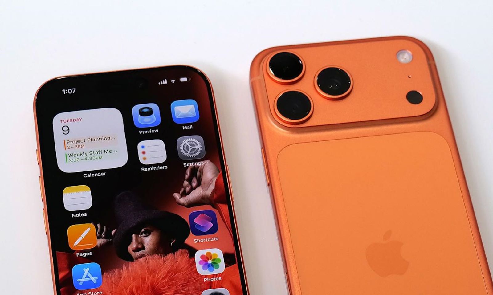 Blinkit Delivers New iPhone 17 in 10 Minutes in India