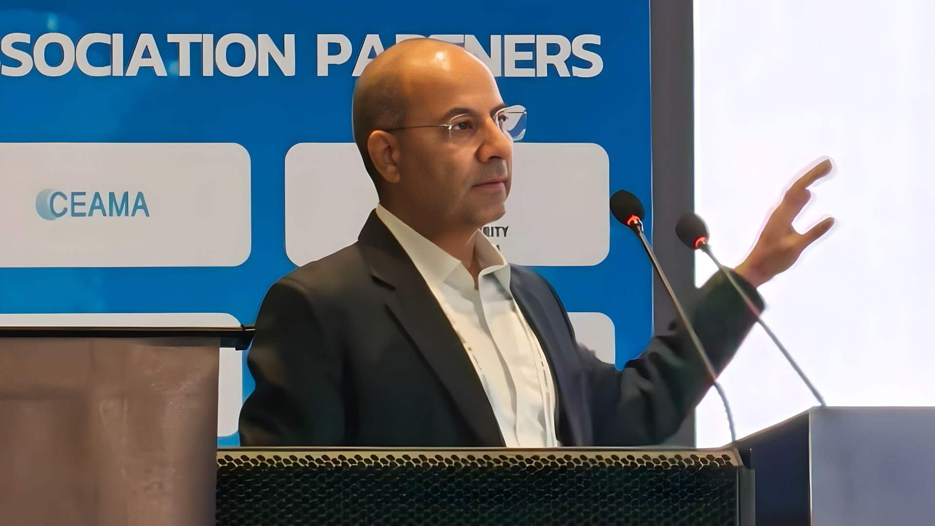 Official Media Partner TechBharat Brings Exclusive Updates from Global Leaders Meet 2025 2 Sumit Chandna