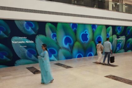 Apple Noida Barricade