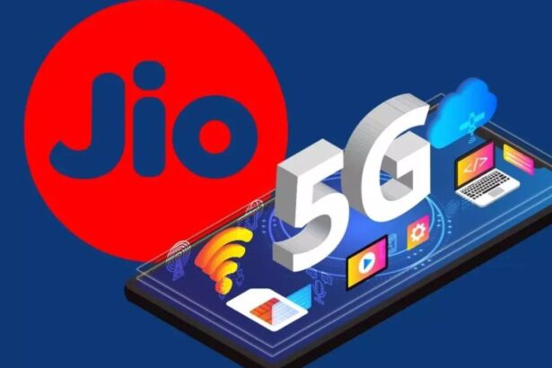 Jio-Rs-899-Plan-Three-Months-of-Unlimited-Data-Calls-and-Entertainment