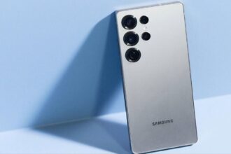 Samsung Galaxy S25 Ultra price drops to Rs 69,999 in Croma December Sale